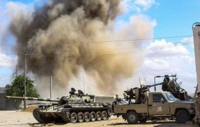 آخرین تحولات لیبی؛ از تشدید درگیری‌های داخلی تا بمباران طرابلس