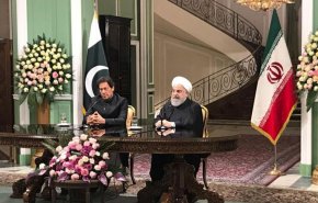 هیچ کشور ثالثی قادر نیست روابط برادرانه ایران و پاکستان را تحت تاثیر قرار دهد/ تهران و اسلام آباد نیروی واکنش سریع مشترک تشکیل می دهند/ کمیته تهاتر برای تقویت تجارت دو کشور تشکیل می شود