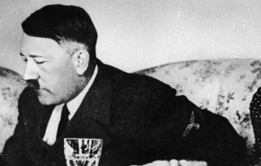 العثور على وثائق سرية تكشف عن فرار هتلر للأرجنتين