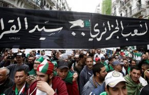 بالفيديو: سحب الثقة من أمين عام الحزب الحاكم في الجزائر
