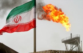 تساؤلات وراء اصرار ترامب تصفير صادرات النفط الايراني