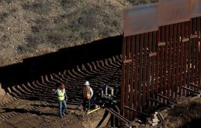 الولايات المتحدة تنشر 320 عسكريا اضافيا على الحدود مع المكسيك