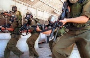 قوات القمع  الاسرائيلية تقتحم سجن عسقلان