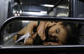 3 شهداء في غزة بينهم أم ورضيعتها والمقاومة ترد