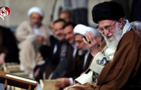 رهبر انقلاب: ملت ایران قدر انقلاب را دانست، به استکبار اعتماد نکرد و پیشرفت کرد