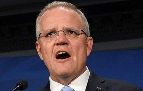 معترض استرالیایی به سمت نخست‌وزیر تخم‌مرغ پرتاب کرد
