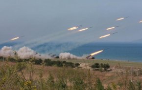 إن لم تكن ذئباً بالت عليك الثعالب!