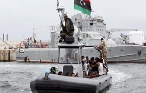 البحرية الليبية تعلن إنقاذ 147 مهاجرا غير شرعي قبالة سواحل البلاد