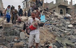 شهادت 6 نفر از اعضای یک خانواده و 41 یمنی دیگر در حمله جنگنده های سعودی به صنعاء