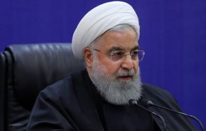 روحاني: لا يمكن لضغوط الاعداء ان تهزم الشعب الايراني