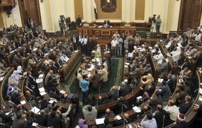 البرلمان المصري يناقش موازنة قطاعي الصحة والسكن