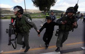 الاحتلال يحتجز 4 أطفال ويعتقل أحدهم في القدس