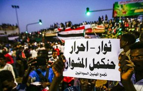 قادة احتجاج السودان يدعون لإضراب عام الثلاثاء والاربعاء