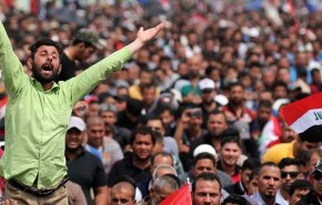تظاهرات گسترده در عراق در اعتراض به سیاست های خصمانه آمریکا علیه ایران