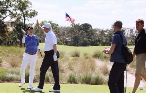 لعبة الغولف تجمع بين ترامب وآبي