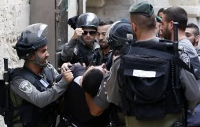 بازداشت هشت فلسطینی در حمله صهیونیست‌ها به کرانه باختری