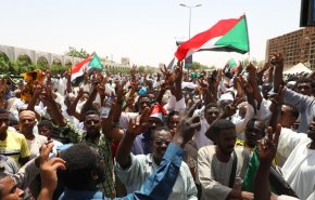 السودان: مقتل امرأة وجنينها في إطلاق نار باعتصام القيادة العامة