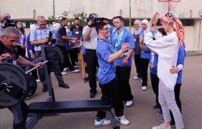 بالصور.. أسماء الأسد تزور أبطال أولمبياد سوريا الخاص