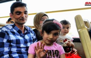 شاهد: دفعات جديدة من المهجرين السوريين تعود من لبنان