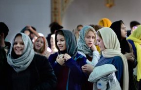 چالش حجاب برای زنان غیرمسلمان با هدف مبارزه با اسلام‌هراسی