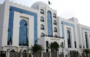 المجلس الدستوري في الجزائر يحسم موضوع الانتخابات الرئاسية+فيديو