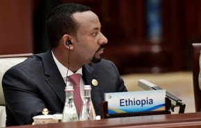 رئيس وزراء إثيوبيا يدخل على خط الوساطة في أزمة السودان