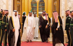 السعودية والامارات ومصر لاتريد حركات ديمقراطية بالعالم العربي