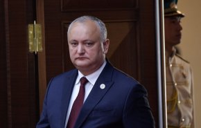 محكمة في مولدوفا تعفي الرئيس من منصبه وتعين رئيسا مؤقتا
