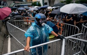 بالفيديو... تظاهرات حاشدة ضد قانون تسليم المطلوبين إلى الصين