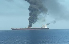 مستجدات الاخبار حول ناقلتي النفط في بحر عمان