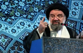 خطيب طهران: ترامب سيأخذ امنيته معه الى القبر
