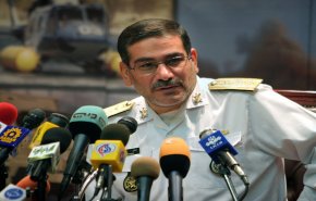 شمخاني: ايران لا تاخذ ترامب وتصريحاته على محمل الجد