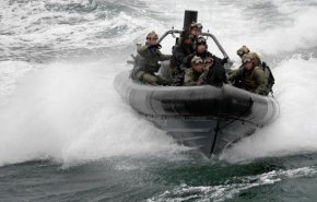 میرر: یک تیم مین‌روب نیروی ویژه ارتش انگلیس به خلیج فارس اعزام شد