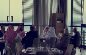 بن سلمان وبومبيو يتناولان الغداء في أحد مطاعم كورنيش جدة+فيديو 