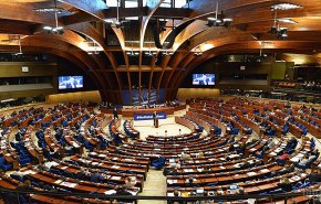 الجمعية البرلمانية لمجلس أوروبا تجيز عودة روسيا اليها