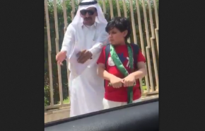 وزير سعودي ونائبته يهددان والد طفل من ذوي الإعاقة بالقتل!