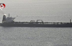 گاردین: نیروی دریایی انگلیس نفتکش حامل نفت ایران را توقیف کرد