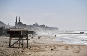 قوات الاحتلال يعتقل صيادين فلسطينيين قبالة شواطئ غزة