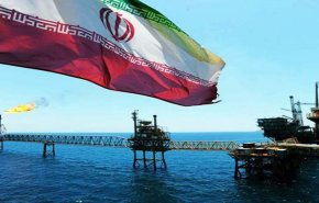البنك المركزي يؤكد زيادة مبيعات النفط الايراني