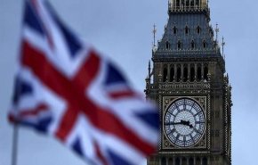 لندن تنفي أن تكون الناقلة التي تحتجزها إيران ترفع العلم البريطاني