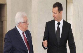 عزام الأحمد:  عباس على تواصل مع الأسد ويرغب بزيارته