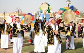 السعودية تنظم فعالية 'رقص' بمشاركة الرجال والنساء