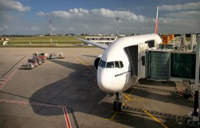  إحباط ‘مخطط إرهابي’ استهدف مطار تونس قرطاج
