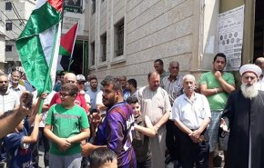 الآلاف يشاركون في جمعة الغضب الثالثة بالمخيمات الفلسطينية في لبنان