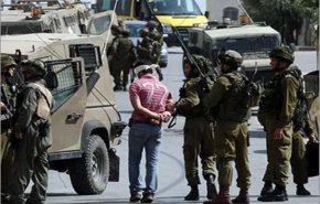 الاحتلال يعتقل 8 فلسطينيين بالضفة
