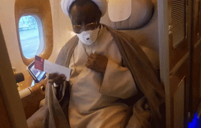 الشيخ الزكزاكي يغادر نيجيريا متوجها الى الهند للعلاج 