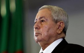 من جديد.. رئيس الجزائر يقيل مسؤولين كبار في الجيش 