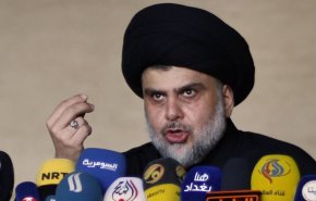 أربع 'نصائح أخوية' من مقتدى الصدر لعبد المهدي +صورة