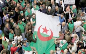 تظاهرات مردم الجزایر علیه عناصر «بوتفلیقه» 