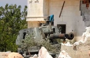 شاهد: آخر تفاصيل معارك ادلب، الارهابيون داخل فوهة المدفعية